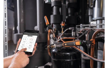 Testo 115i – Termometr zaciskowy współpracujący ze smartfonem